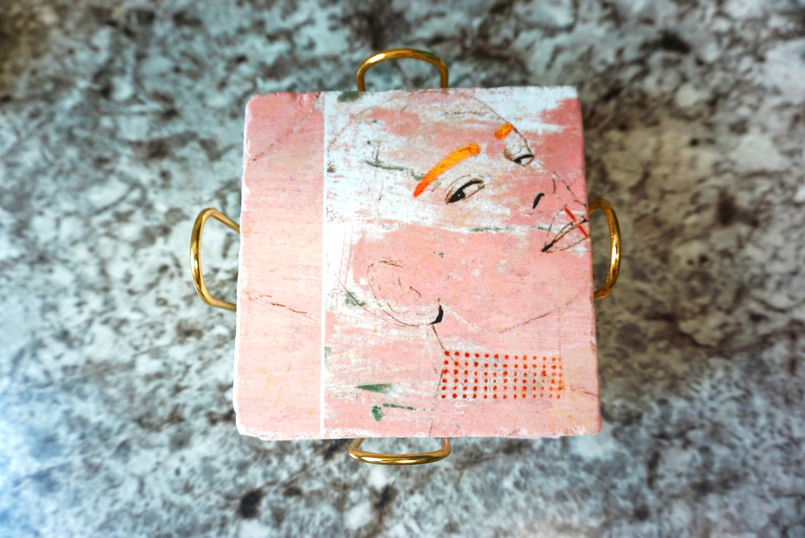 GOLD EYEBROWS MAMI STONE MARBLE COASTER